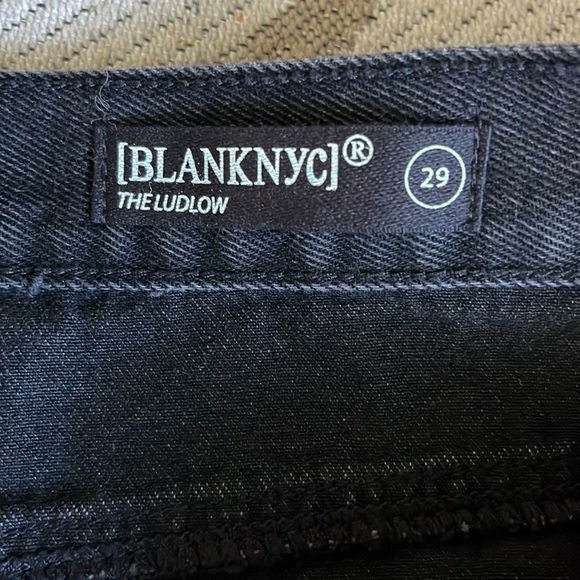 BLANKNYC Ludlow crop girlfriend long cut off short off gray - Picture 5 of 13